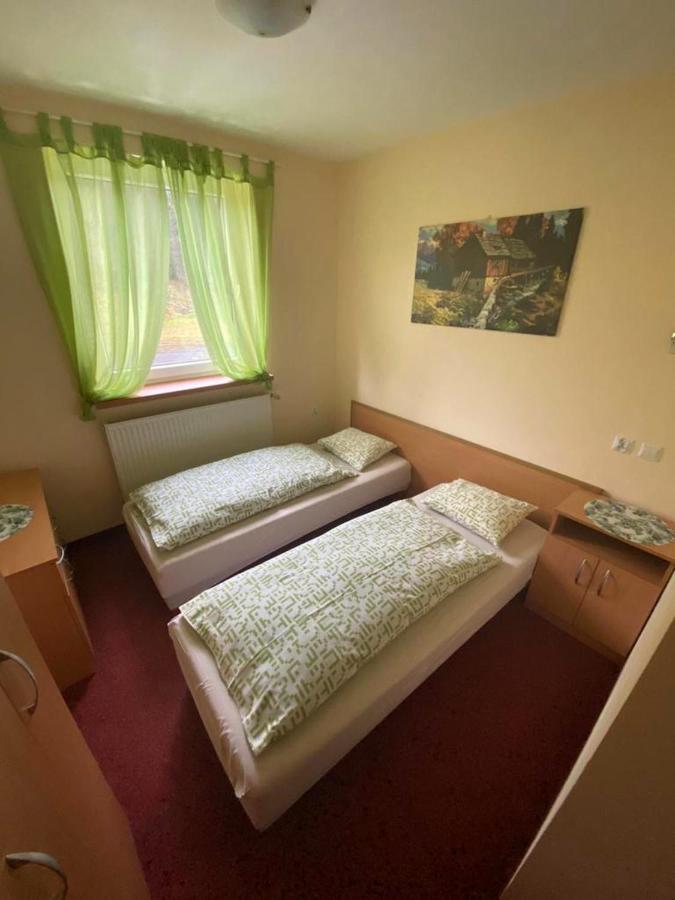 Agroturystyka Kapellanka - Kraina Wygaslych Wulkanow Wojcieszow Экстерьер фото